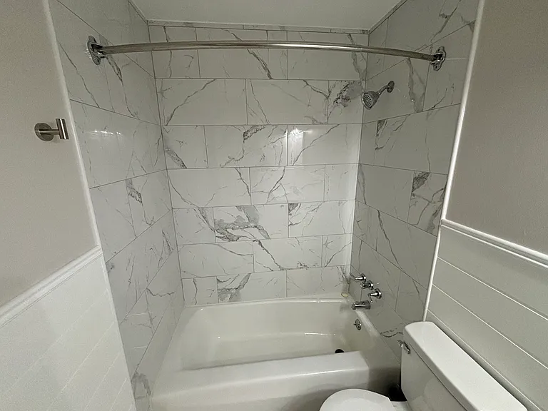 2422 Barracks Pl #3 — Photo 29