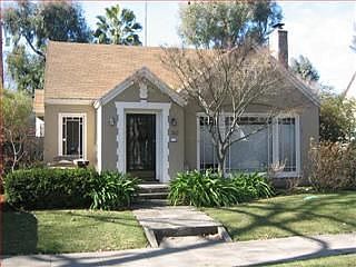 1st image of 549 Hoover Ave