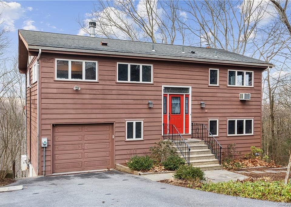 1st image of 190 Forest Dr
