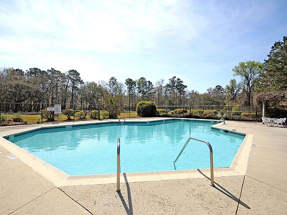 3rd image of 3879 Laurel Point Ln