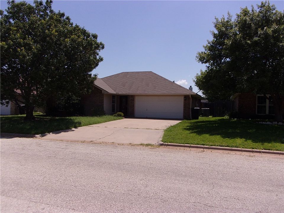 1st image of 3817 Wake Forrest Ln