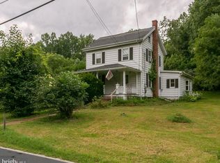 525 Joanna Rd, Morgantown, PA 19543
