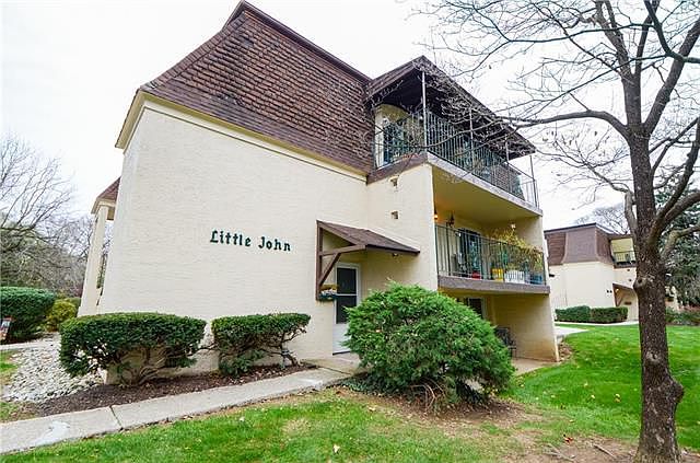 1st image of 600 S Greenwood Ave APT A2