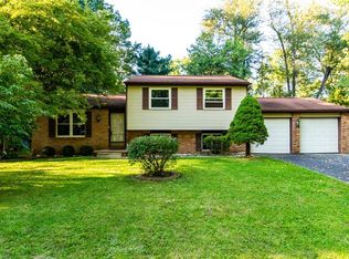 1421 Raccoon Dr NE, Warren, OH
