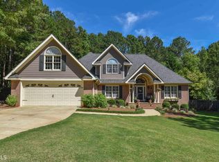 1030 Derby Ln, Bogart, GA 30622