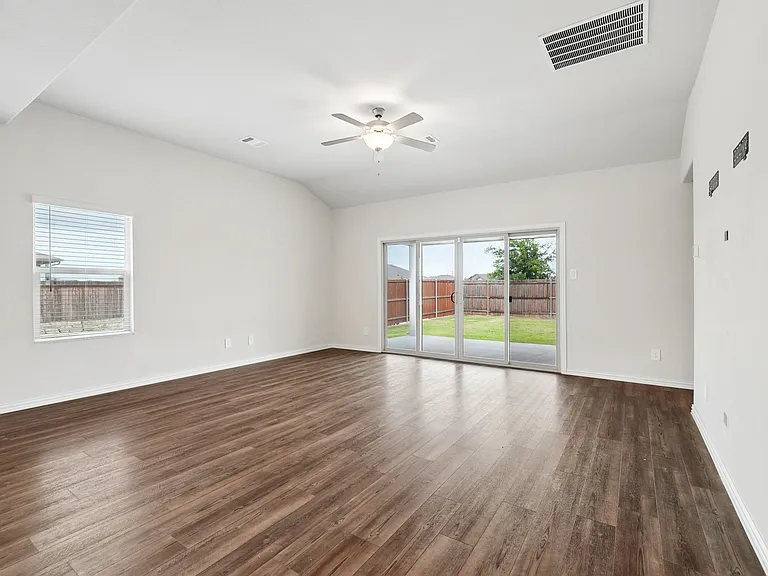 2232 Sun Star Dr — Photo 29