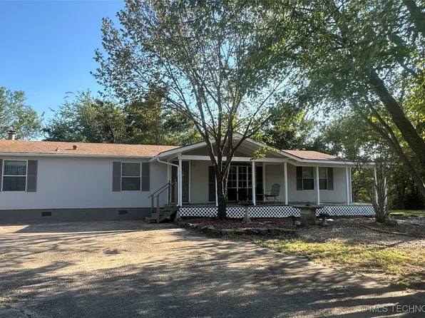 23760 210th Ave, Cameron, OK 74932