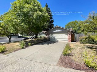 2900 Christopher Ct, Rocklin, CA 95677
