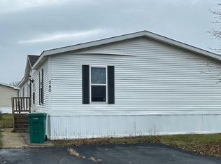340 Trillum Trl, Oxford, MI 48371
