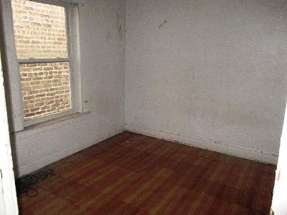 3rd image of 6623 S Maryland Ave