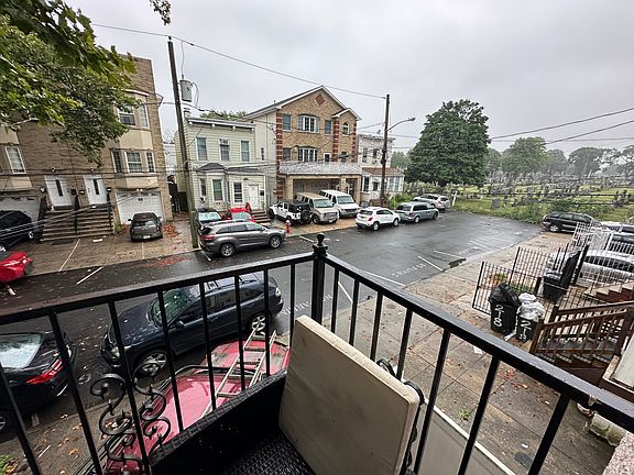 2nd image of 216 Delaware Ave Floor 1
