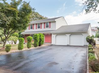 27 Wagner Ave, Piscataway, NJ 08854