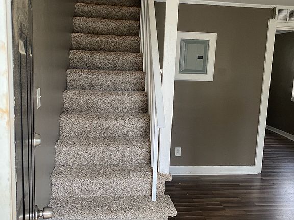 3rd image of 4951 Hillsboro Ave