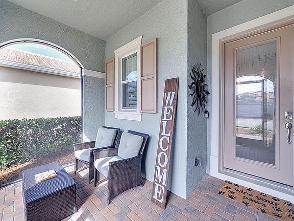 3rd image of 10364 Materita Dr