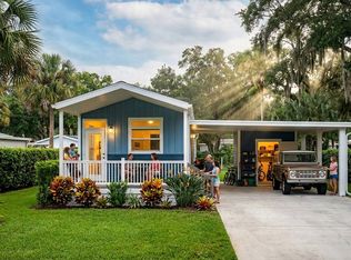 45 Sheepshead Ln #50, Freeport, FL 32439