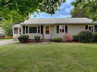 34 Fales Ave, Barrington, RI 02806