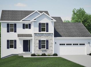 174 Ruby Ln, Saukville, WI 53080