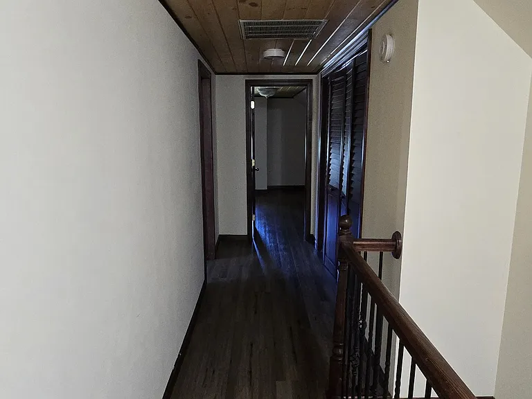 40 Maple St — Photo 19