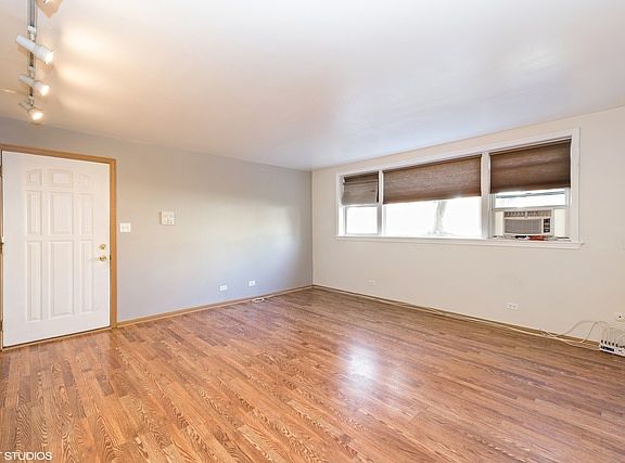 2nd image of 10121 Hartford Ct APT 1A