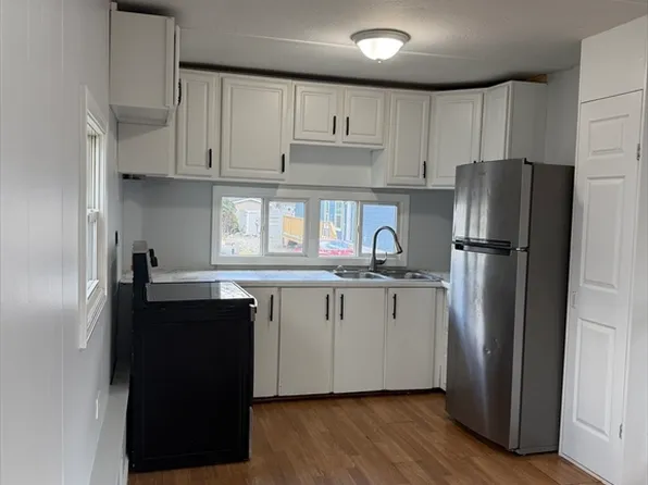 181 Boston Post Rd #49, Marlborough, MA 01752