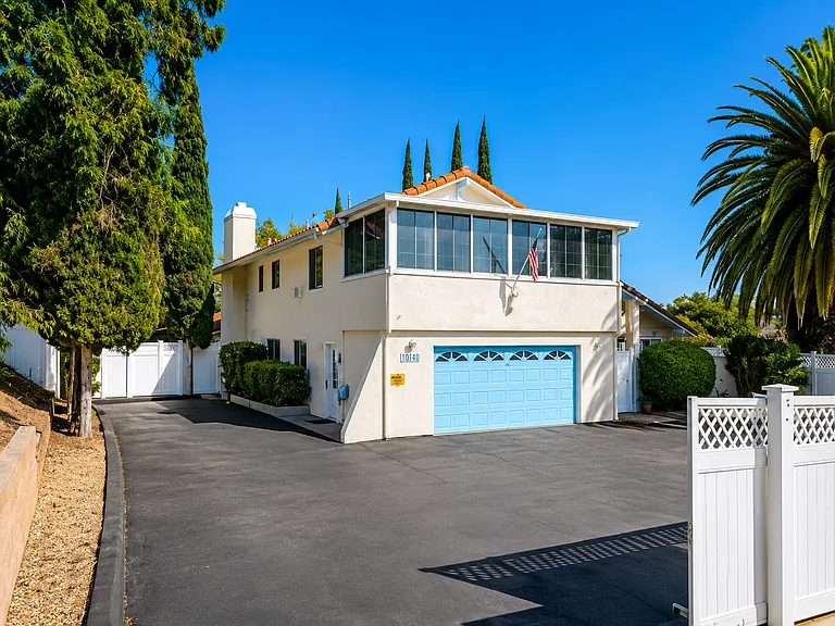 2109 Bernardo Ave — Photo 12