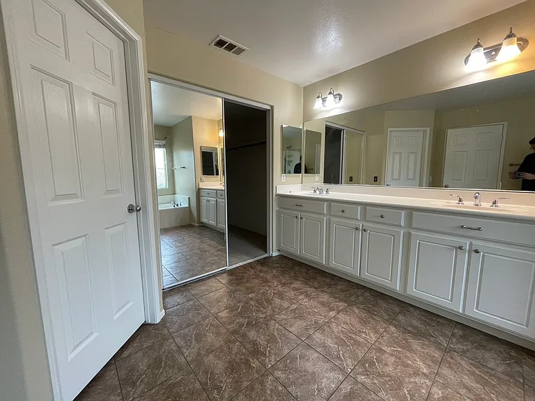 6416 Bodega Ct — Photo 14
