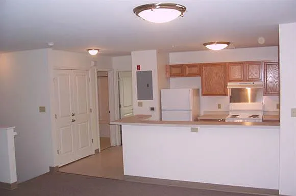 99 Deerfield Dr — Photo 7