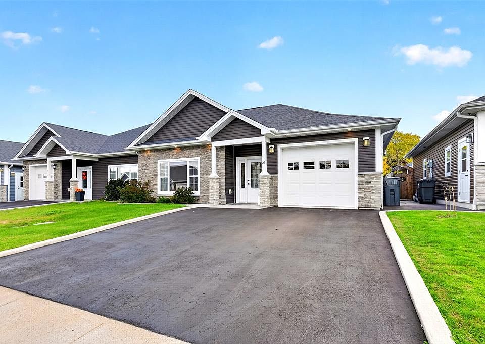 1st image of 29 Macmar Lane