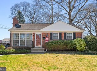 1603 Woodside Dr, Woodbridge, VA 22191