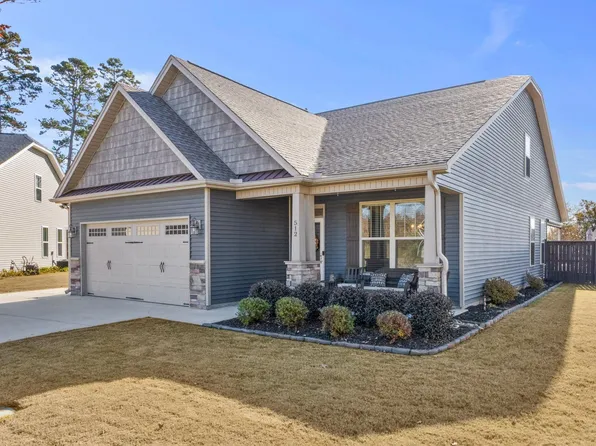 512 Presley Ct, Greer, SC 29651