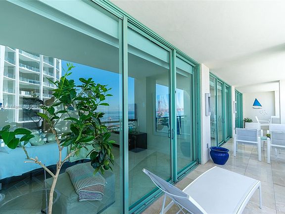 4th image of 3400 SW 27th Ave APT 1604