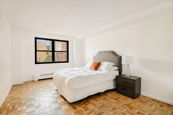 Sold by Compass | media 4