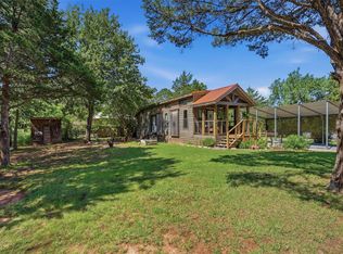 28 Arkansas St, Pottsboro, TX 75076