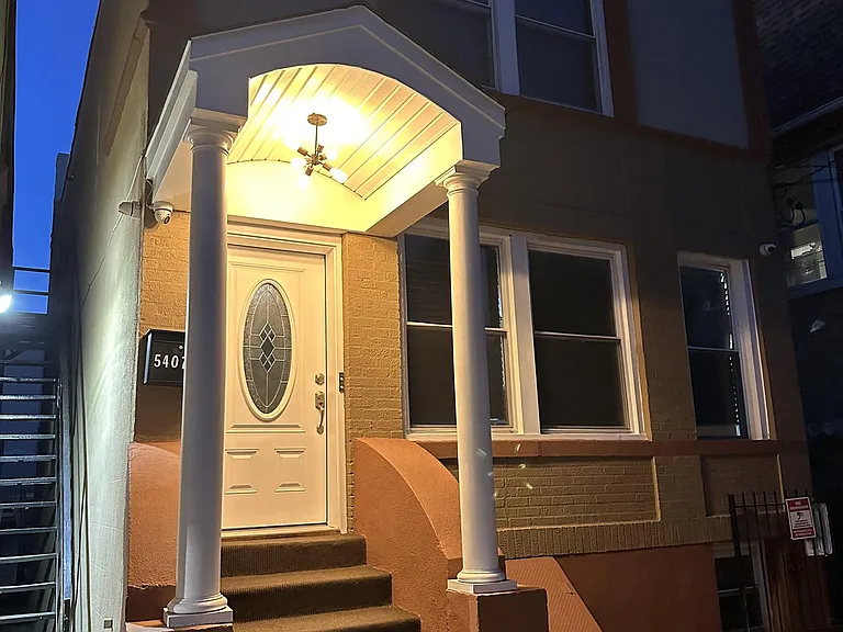 5407 Jackson St #1 — Photo 1