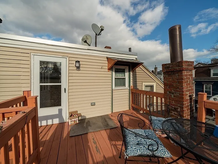 160 Dorchester St #3 — Photo 10