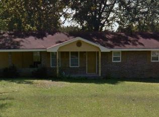 395 Old Airport Rd, Carrollton, GA 30116