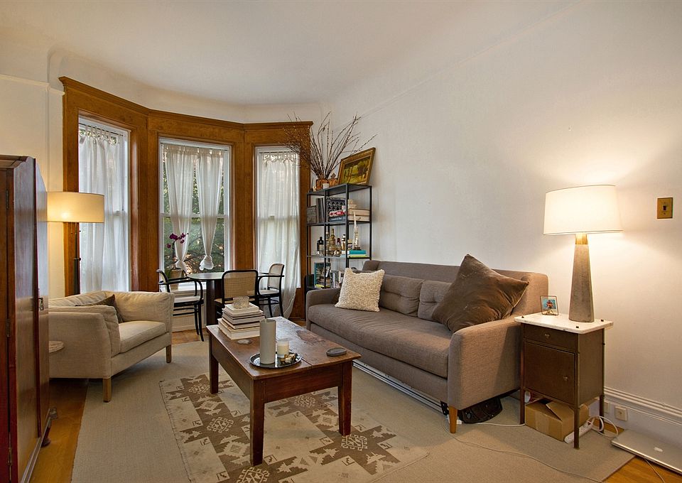 1st image of 306 Garfield Pl APT 3F
