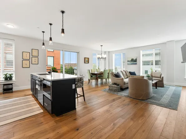 383 Commercial Street #300, Portland, ME 04101