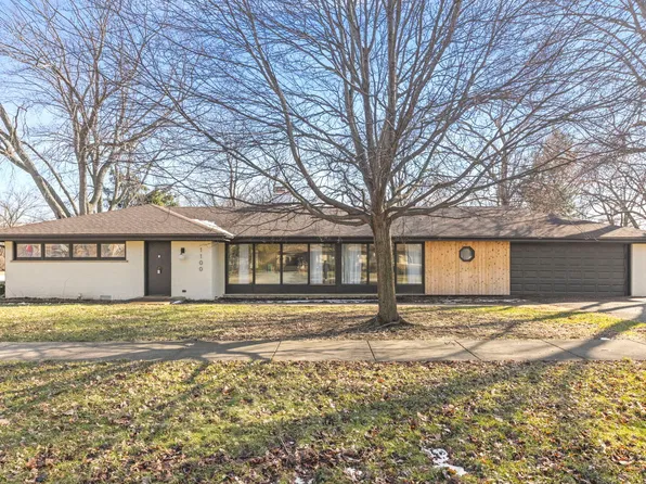 1100 Westmore Meyers Rd, Lombard, IL 60148