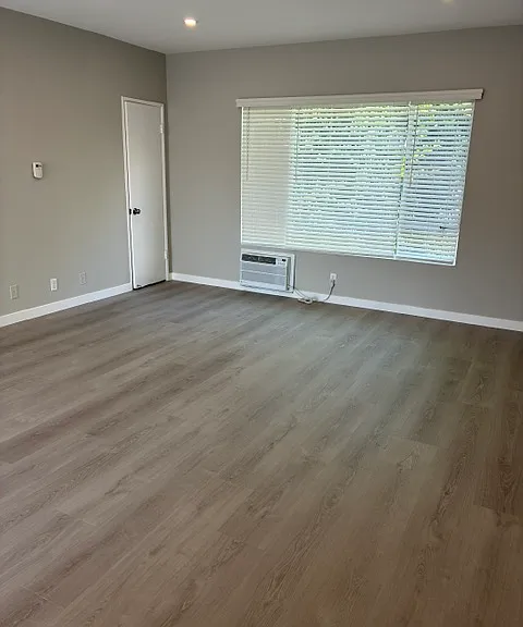 Amie Apartments — Photo 6