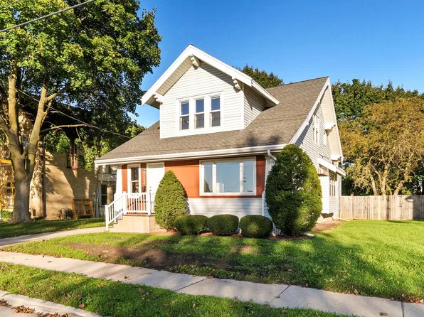 713 S 16th STREET, Manitowoc, WI 54220