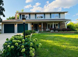 1610 Bolson Dr, Downers Grove, IL 60516