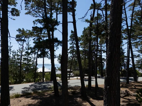 4045 Sunridge Rd, Pebble Beach, CA 93953