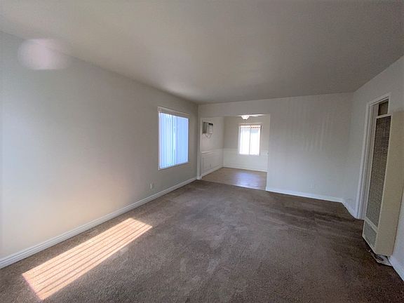 4th image of 6243-65 Vineland Ave #63VI6