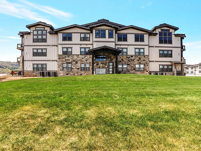 1145 E Helling Cir #103 — Photo 38