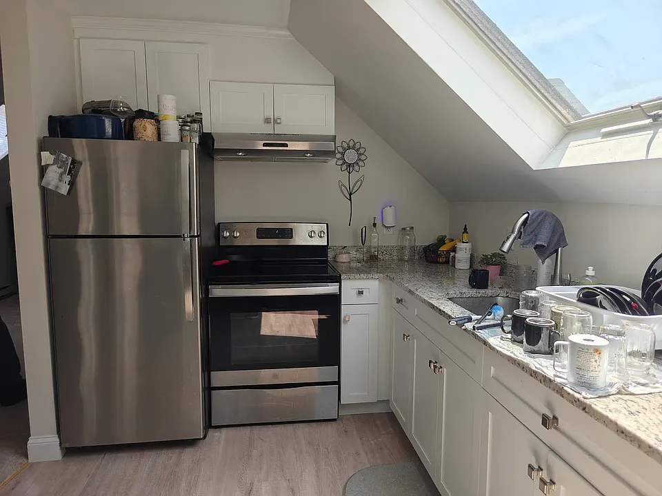 22 Clovelly Rd #3