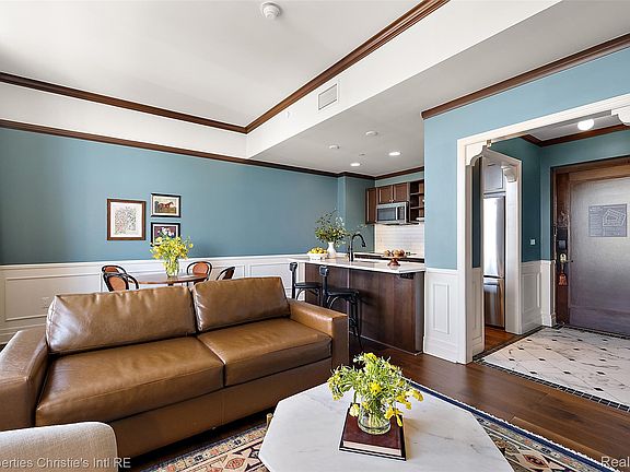 5th image of 1 Park Ave APT 1203