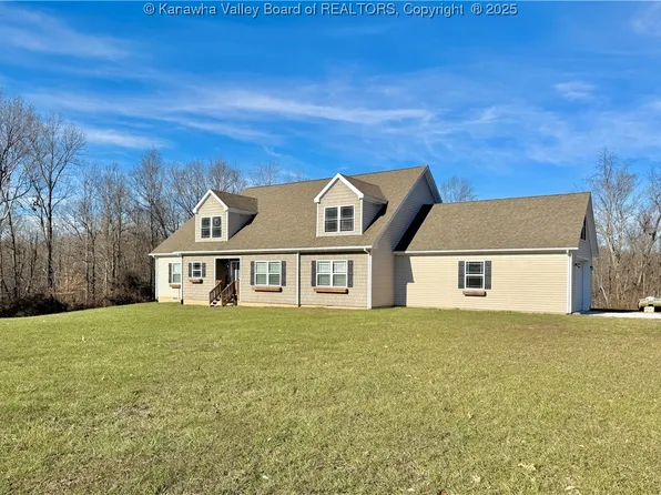 3791 Charleston Rd, Point Pleasant, WV 25550