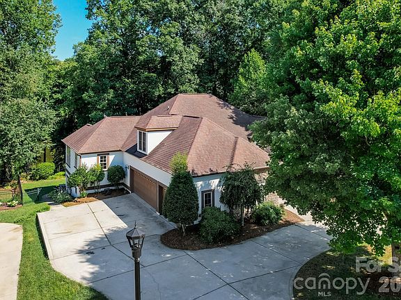 2nd image of 2360 Smith Harbour Dr