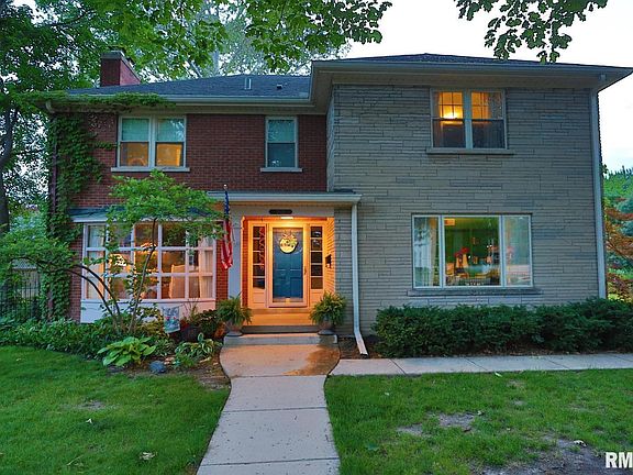 2nd image of 3027 N Bigelow St